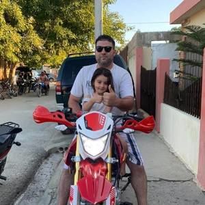 Meet your Posher, Ramon